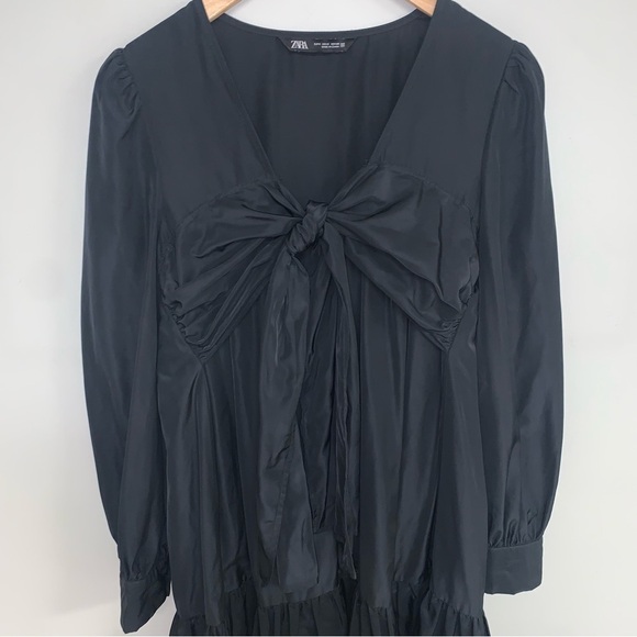 Zara Dress Women's Size Small Oversized Black Long Sleeve Mini Bow Tiered Ruffle - Picture 4 of 13